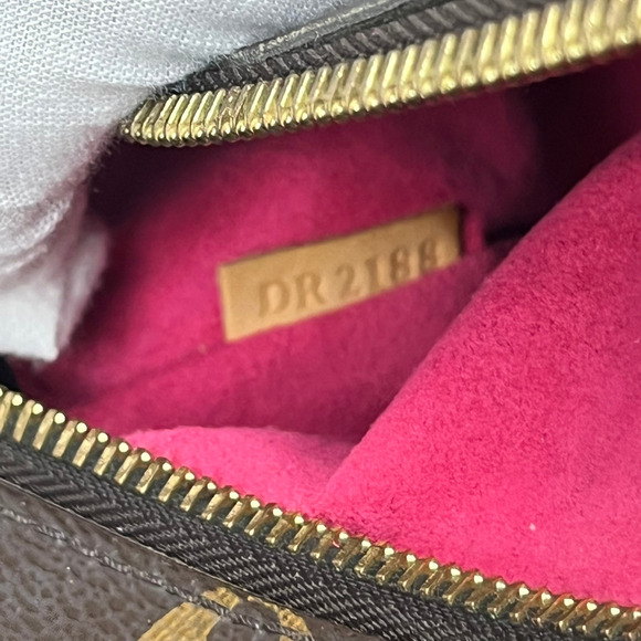 Louis Vuitton Monogram Patches Pochette Metis MM Shoulder Bag Limited Edition - Picture 16 of 16